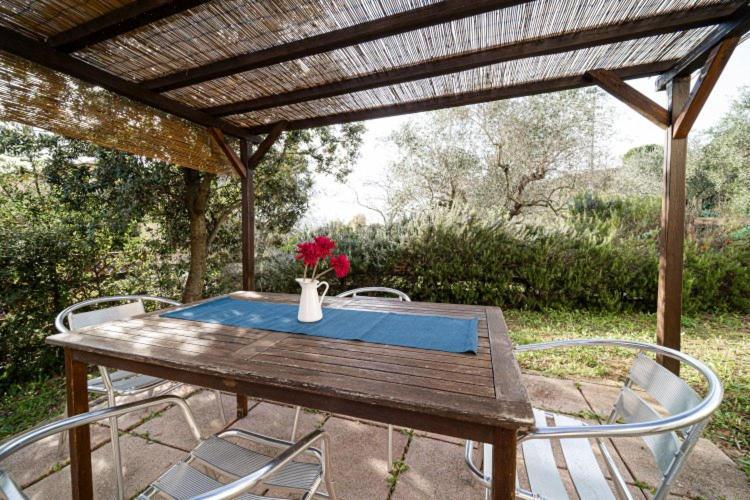 La Baia Di Bagnaia Apartment Portoferraio Ngoại thất bức ảnh